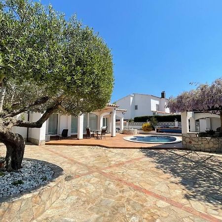 Villa Cozy Empuriabrava Piscina Privada Dış mekan fotoğraf